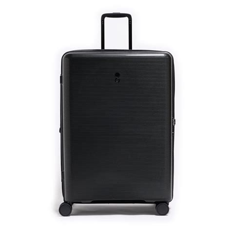 cabin luggage kuwait